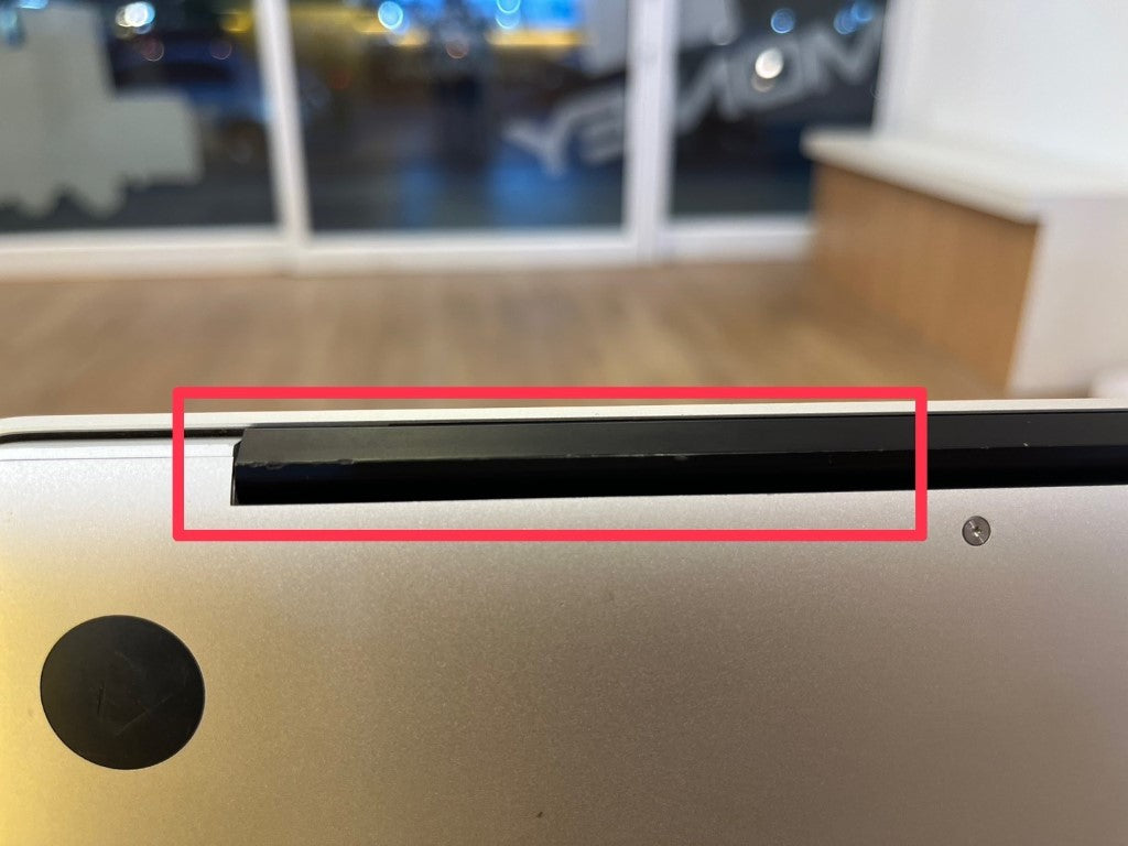 MacBook Pro (Retina,15-inch, 2015) 16/512GB สีเงิน