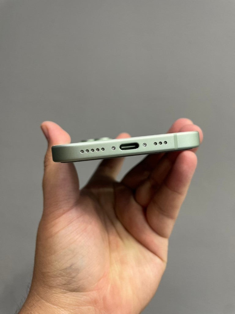 iPhone 15 128GB สี Green