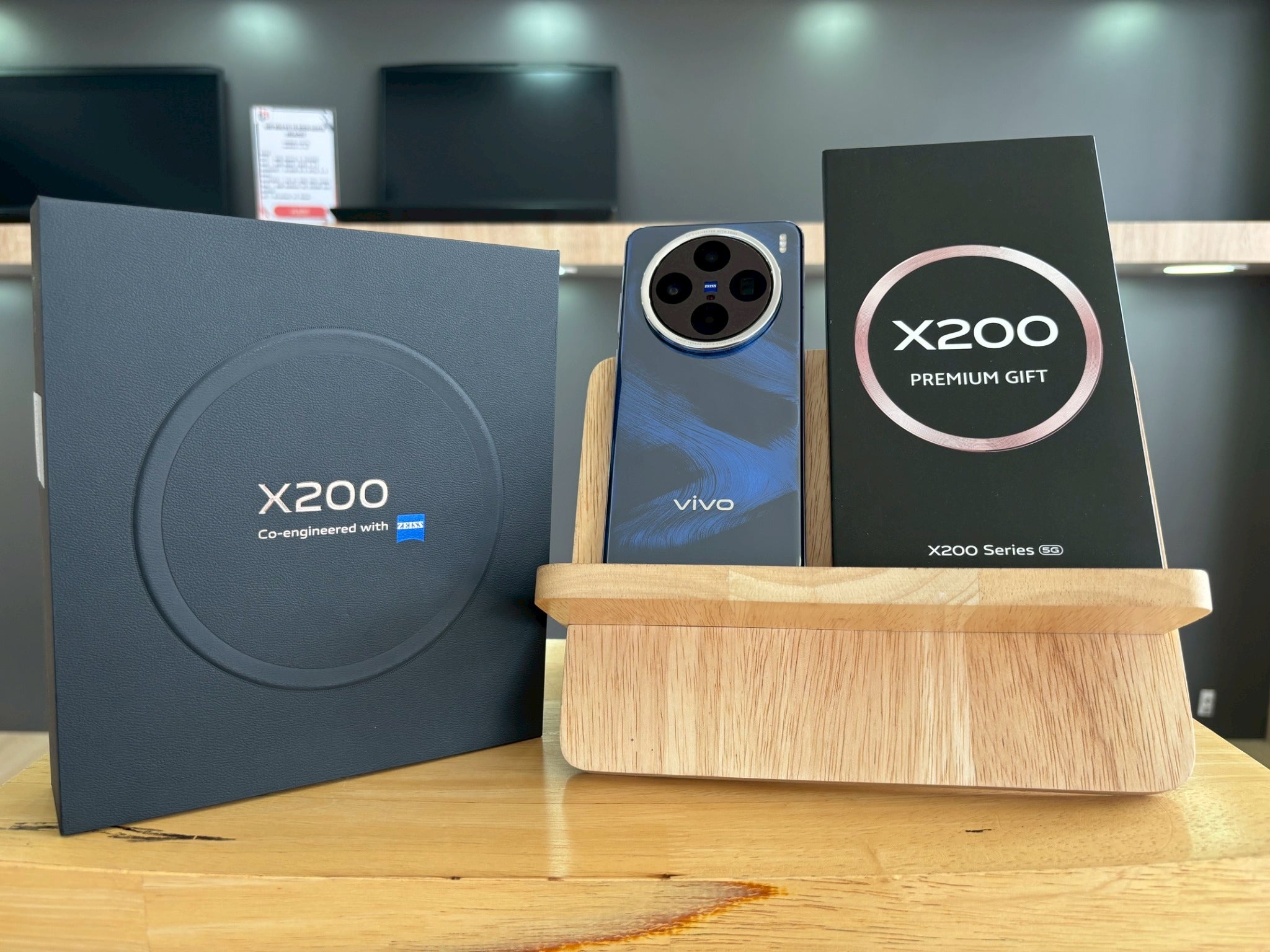 VIVO X200 12/256GB Ocean Blue