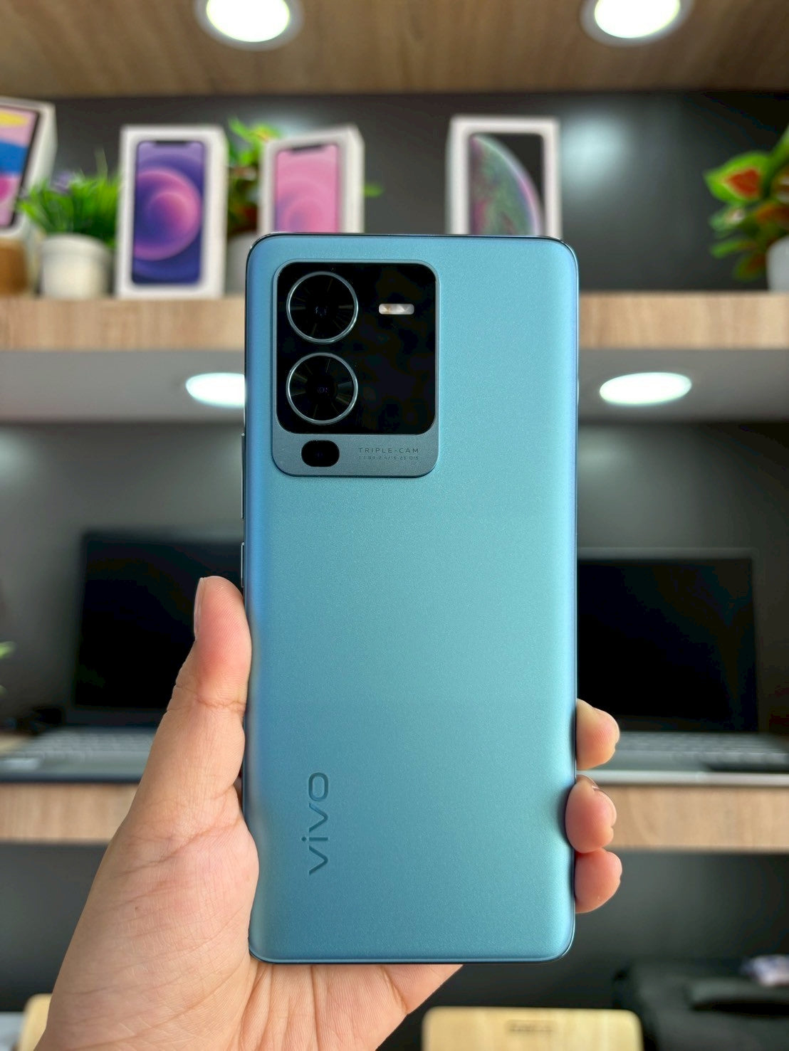 Vivo V25 Pro 12+256GB สี Surfing Blue (5G)
