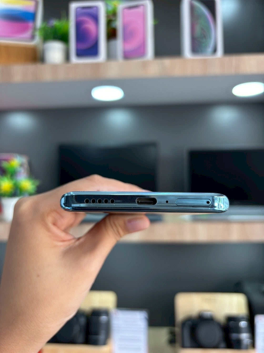 Vivo V25 Pro 12+256GB สี Surfing Blue (5G)