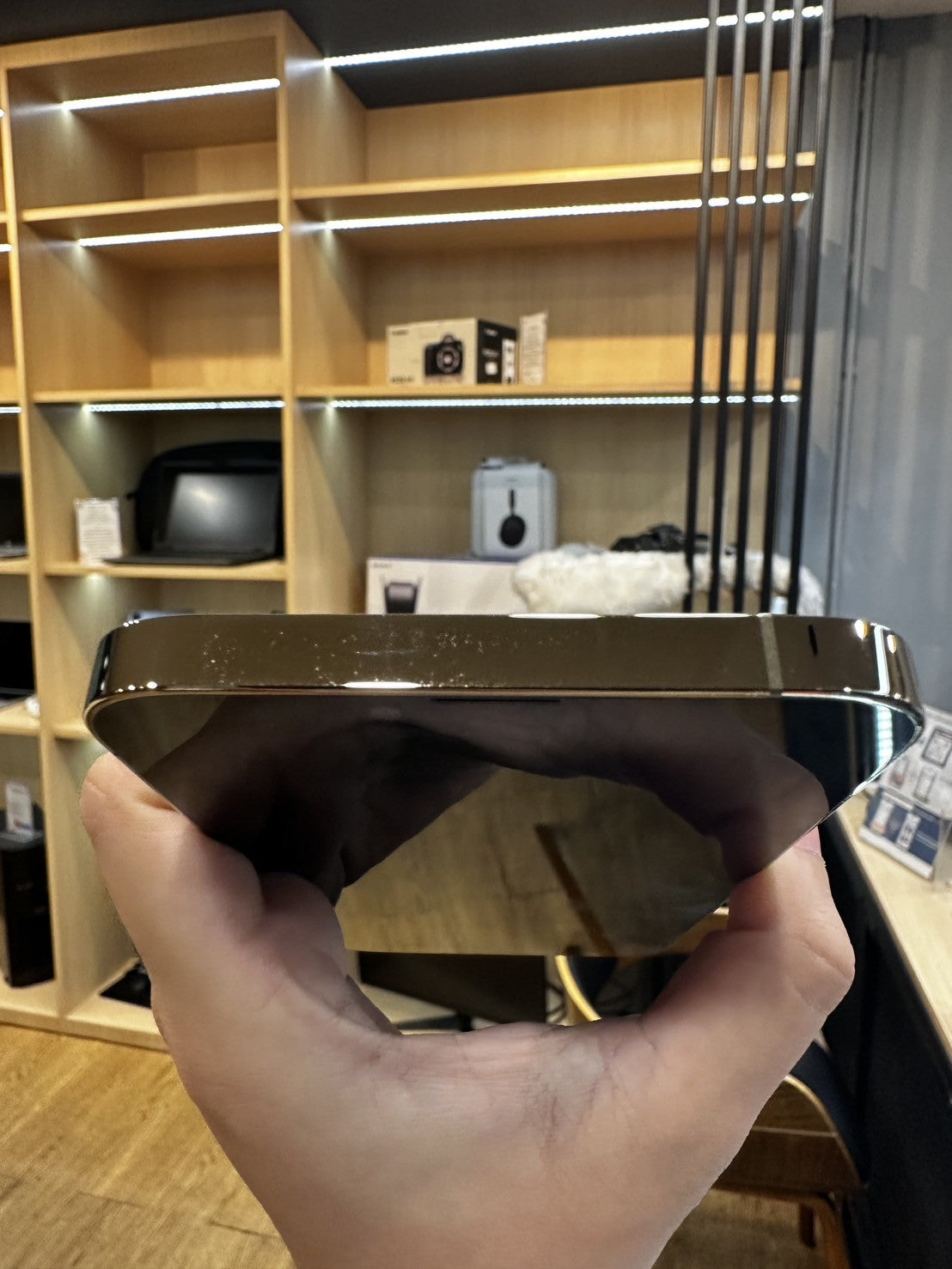 iPhone 13 Pro Max 256GB สี Gold
