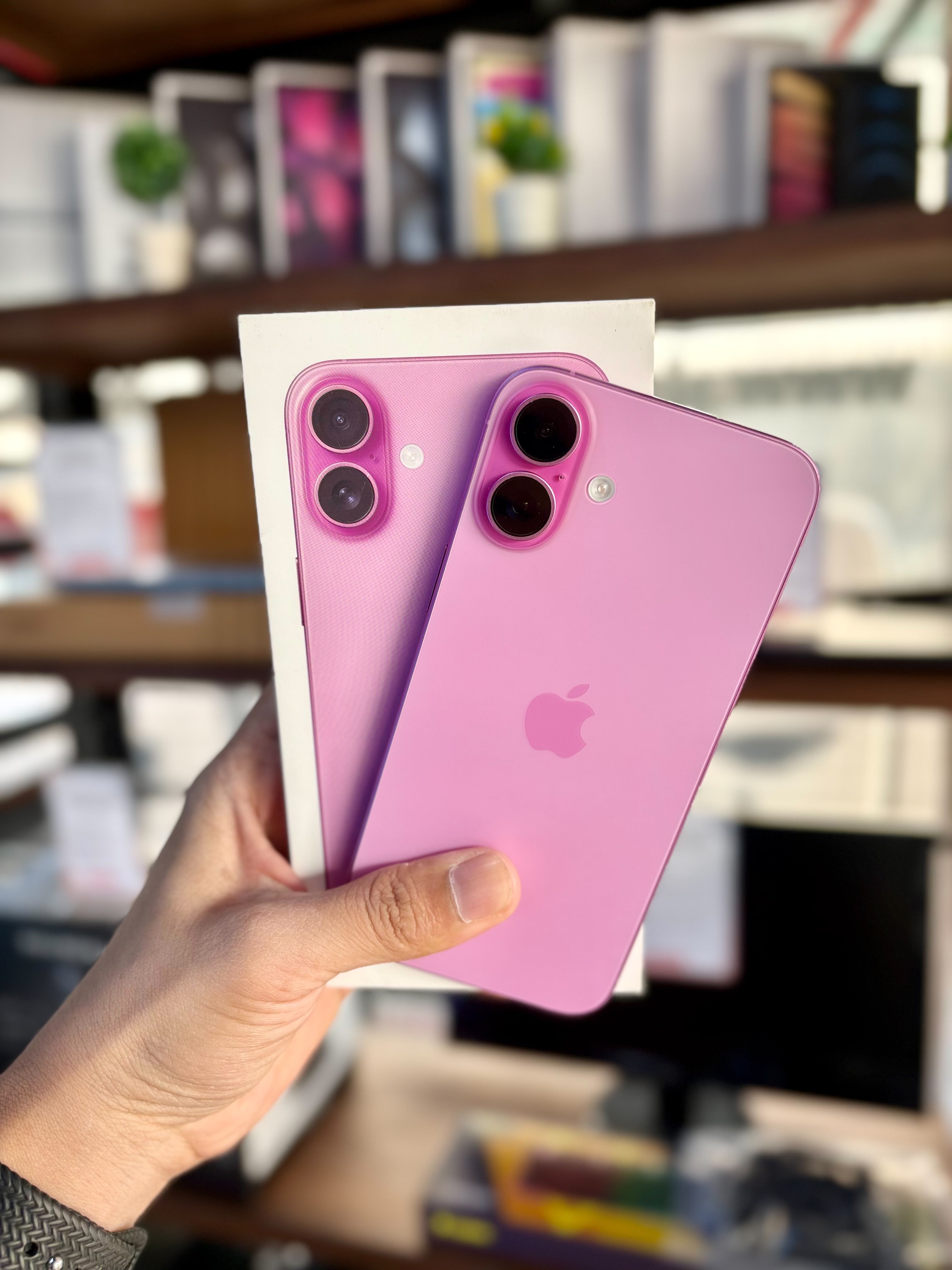 iPhone 16 Plus 128GB สี Pink